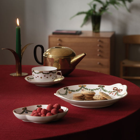 Star Fluted Christmas Dish, 27 cm - US 1695