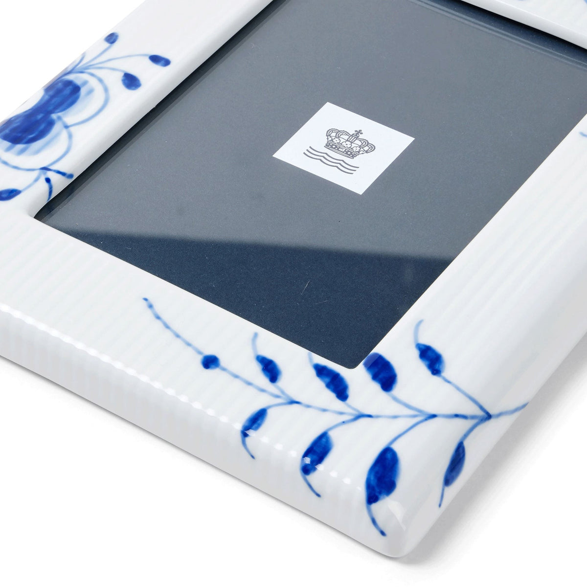 Blue Fluted Mega Picture Frame, 21 cm - US 9593