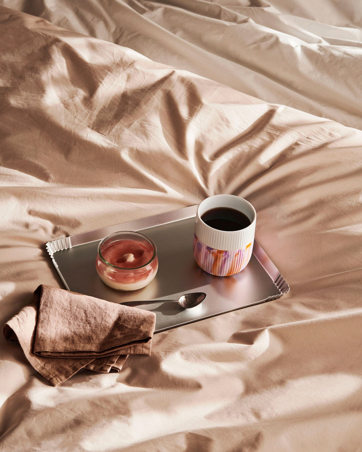 Fluted Contrast Marble Mug, Morning Sky, 35 cl - US 1202