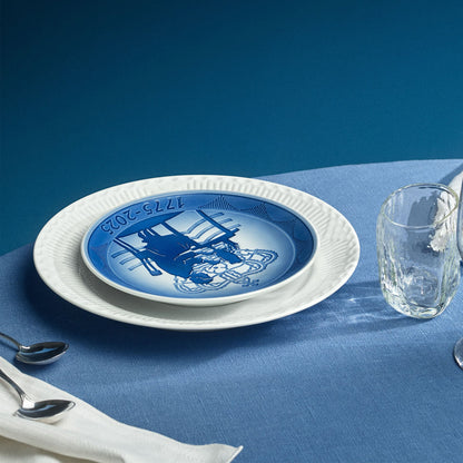 Blue Collectibles Anniversary Plate 1775 2025 - US 7630