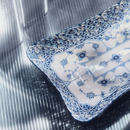 Blue Fluted Full Lace Square Dish, 23.5 cm - US 7812
